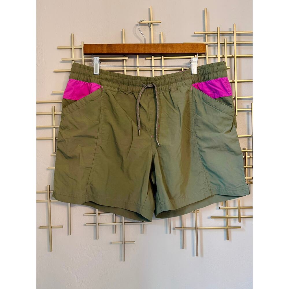 Columbia Green Pink Athletic Hiking Shorts Size L